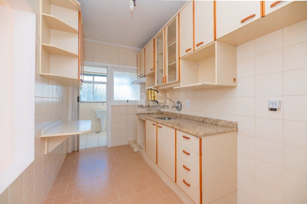 Apartamento para Venda - 71m², 2 dormitórios, 2 vagas - Teresópolis