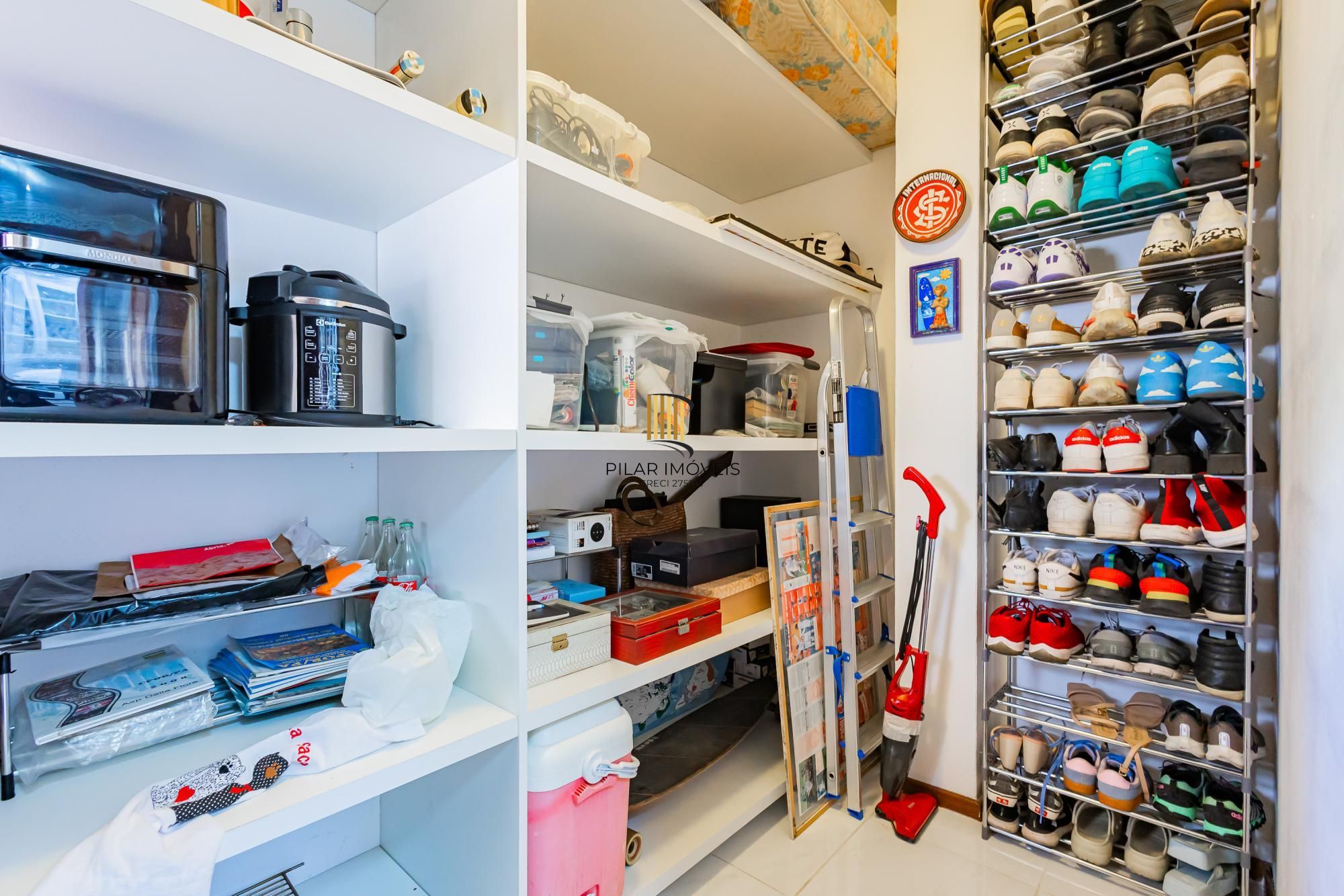 Apartamento com 92 m² no Menino Deus.