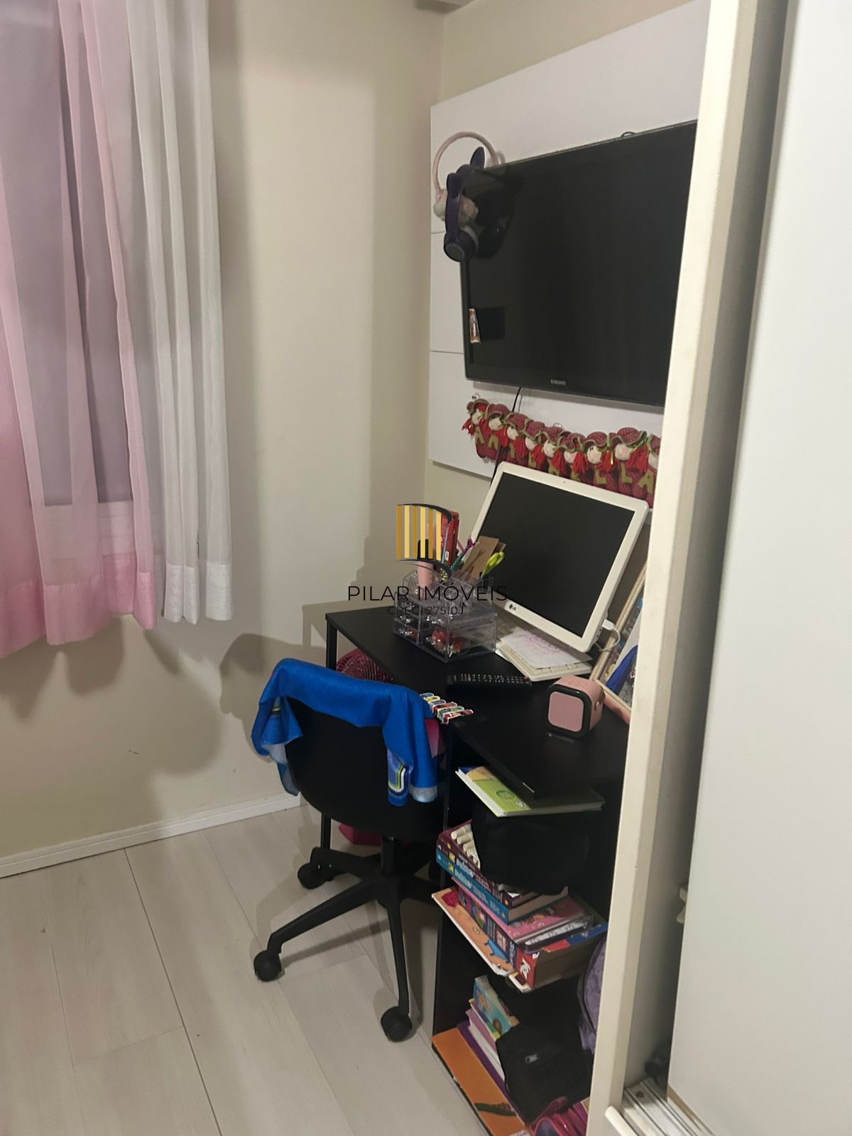 Casa em condomínio fechado em excelente localização