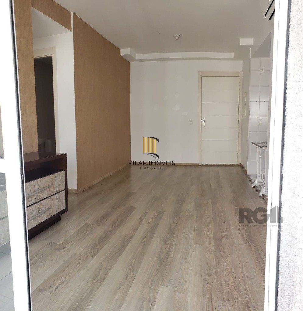 Apartamento 2 dormitórios no bairro Vila Ipiranga