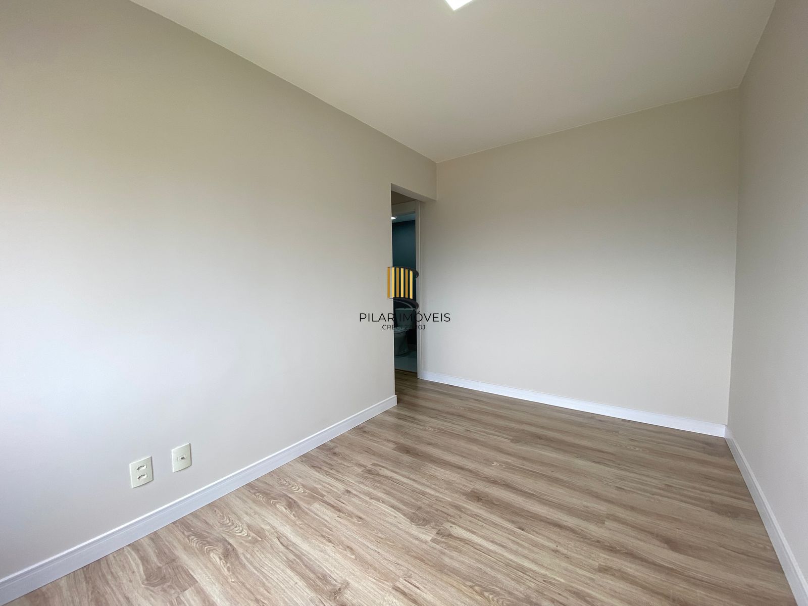 Apartamento 3 dormitórios no bairro Humaitá