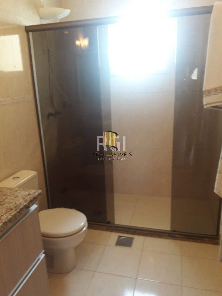 Sobrado para Venda - 245m², 4 dormitórios, sendo 1 suites, 3 vagas - Jardim Itu