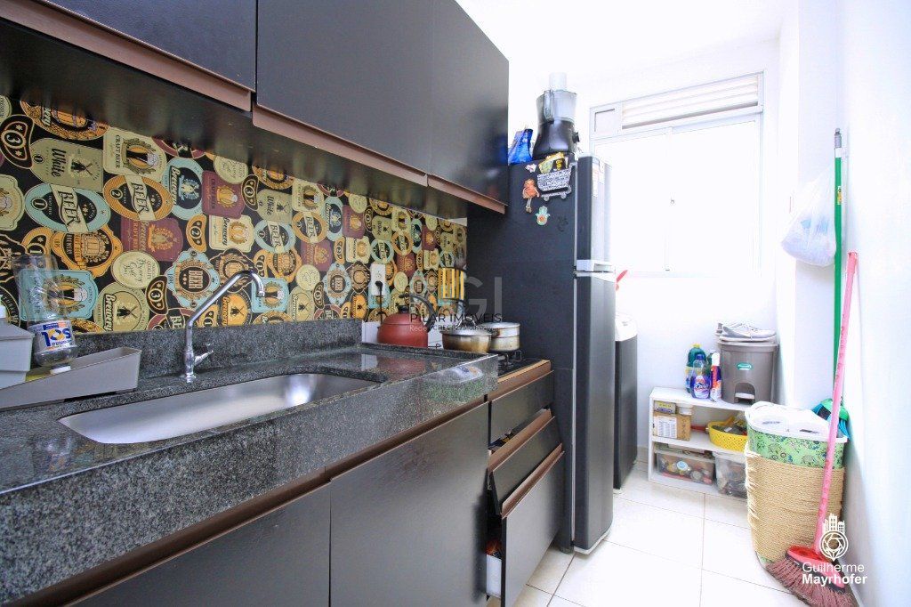 Apartamento para Venda - 48m², 2 dormitórios, 1 vaga - Morro Santana