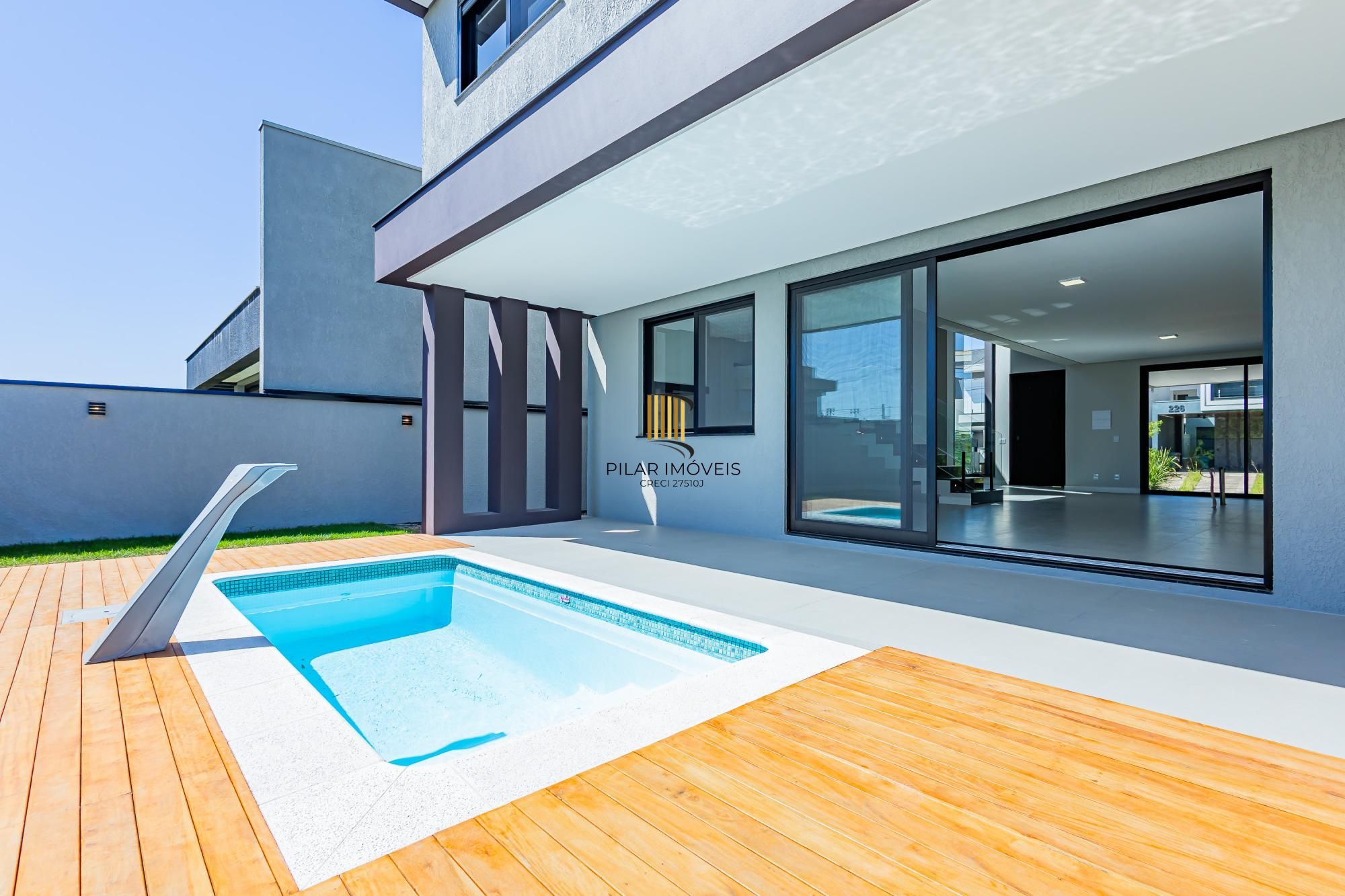 Casa com piscina aquecida no Cyrela Landscape - Pilar Imóveis