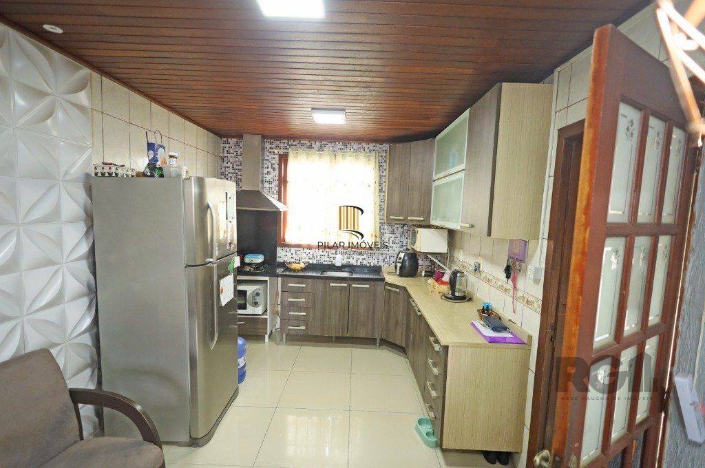 Excelente casa de 65m², toda reformada,  com 2 dormitórios
