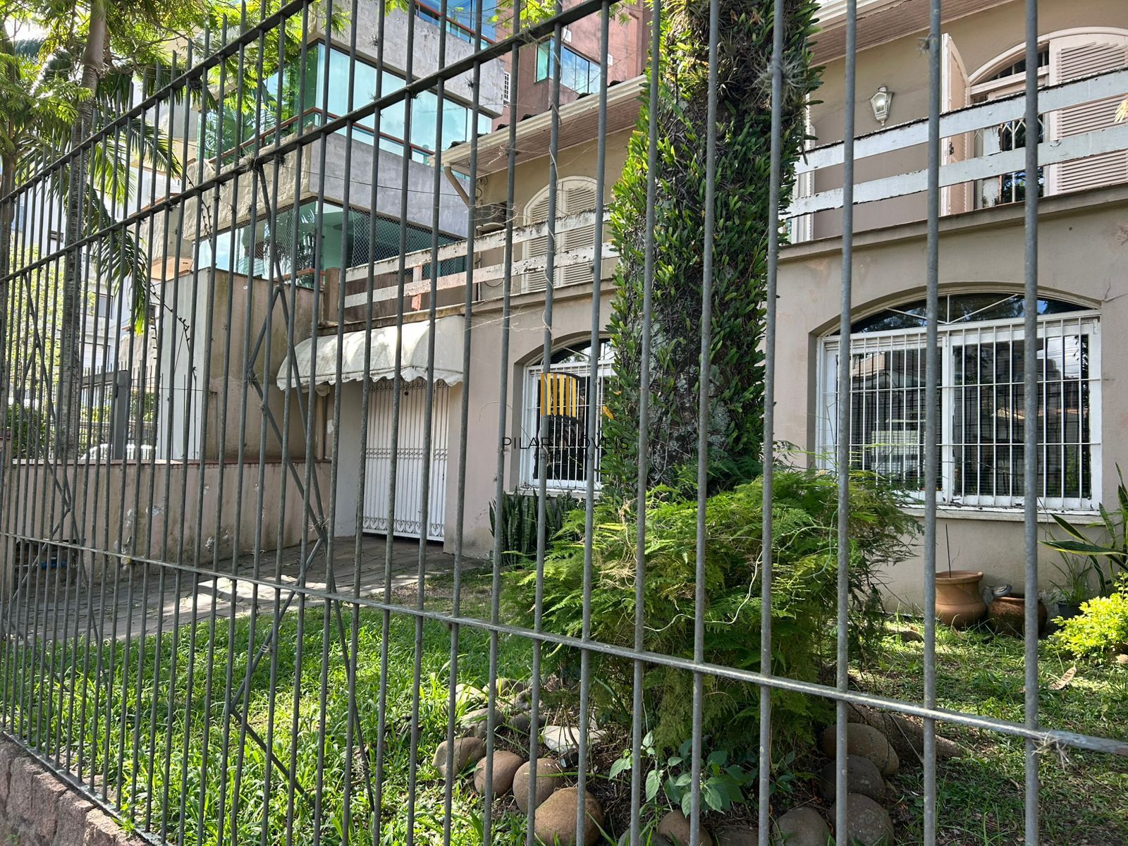 Casa com 260m² – Excelente localização para moradia ou comércio!