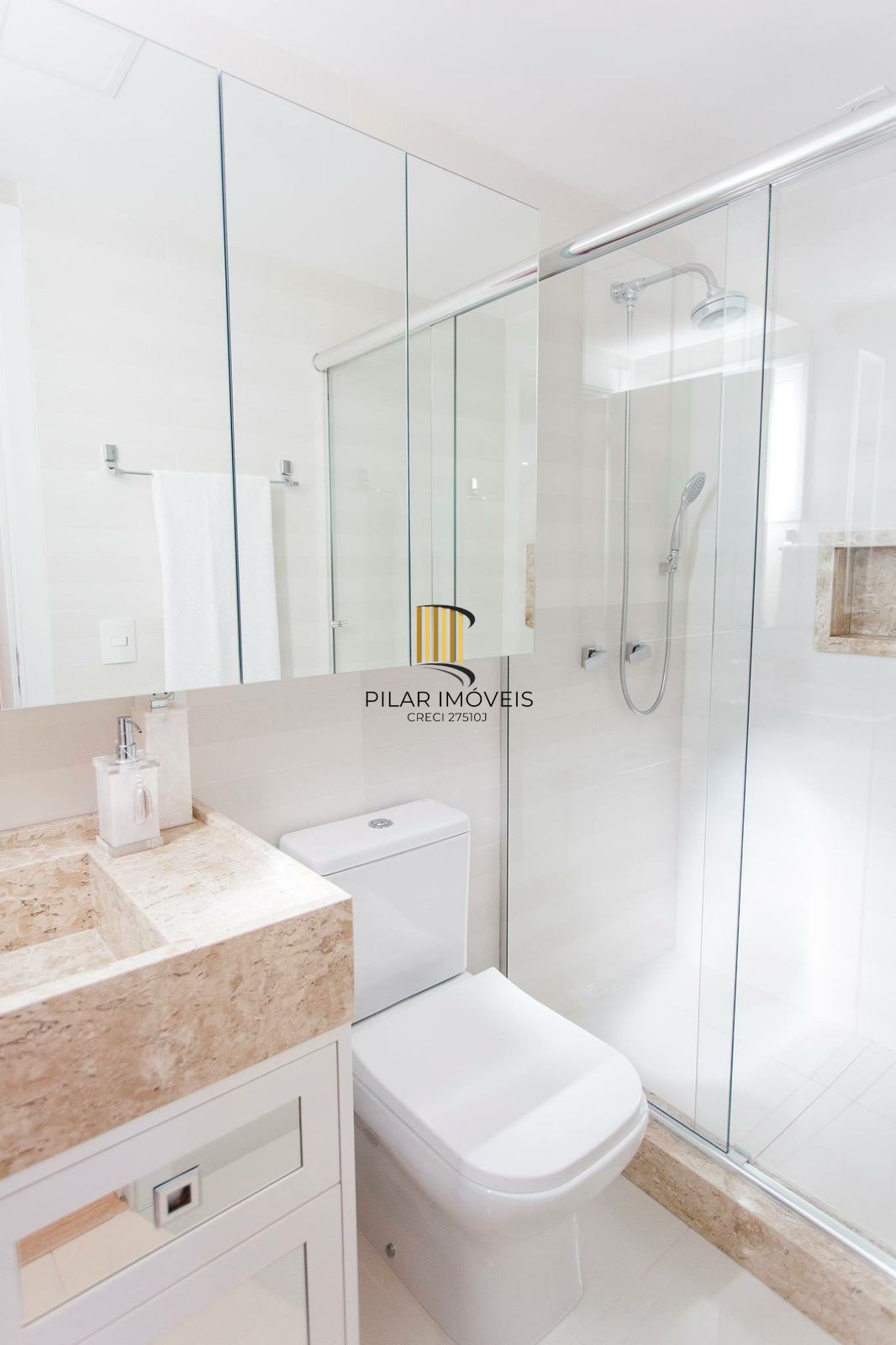 Apartamento 3 dormitórios no bairro Humaitá