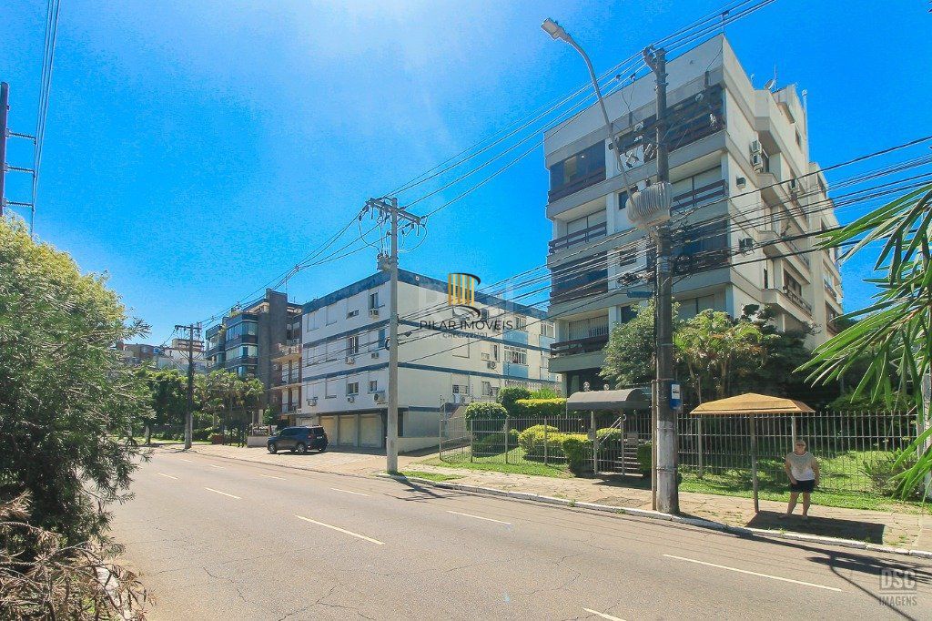 Cobertura 3 dormitórios no bairro Petrópolis