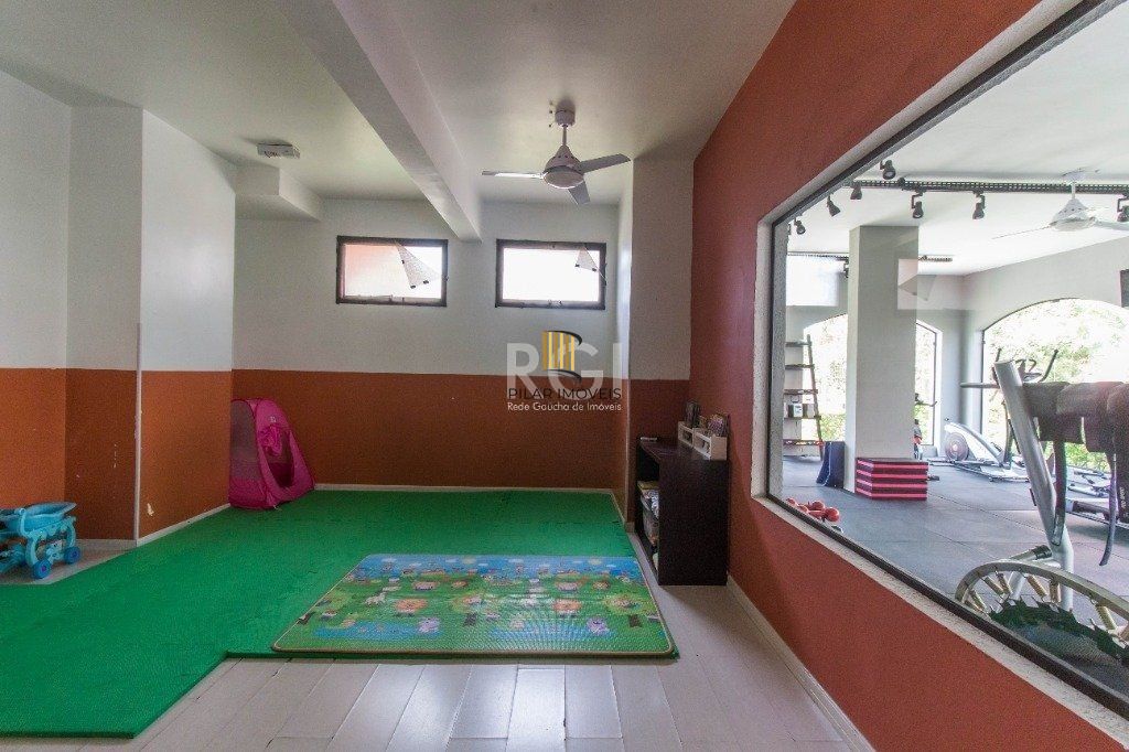 Apartamento 3 dormitórios no bairro Sarandi
