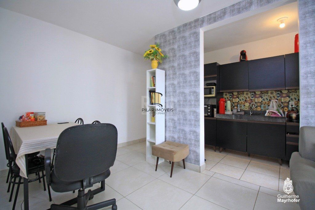 Apartamento para Venda - 48m², 2 dormitórios, 1 vaga - Morro Santana