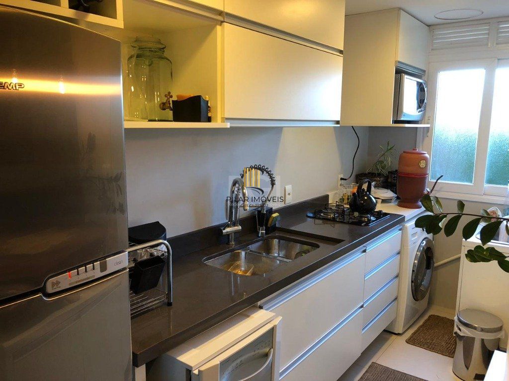 Apartamento 2 dormitórios no bairro Jardim Sabará
