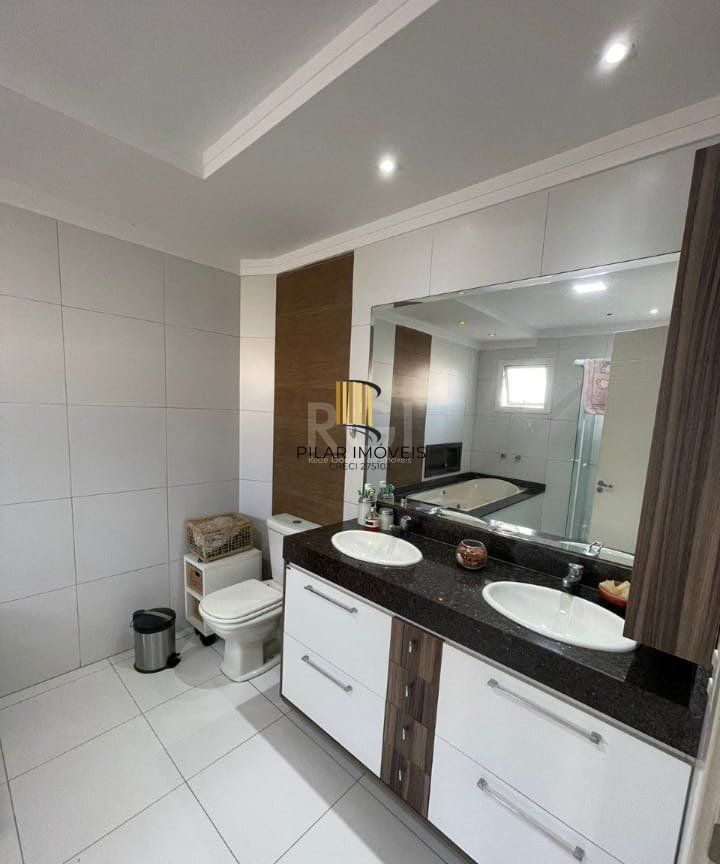 Casa Condominio para Venda - 144m², 3 dormitórios, sendo 3 suites, 4 vagas