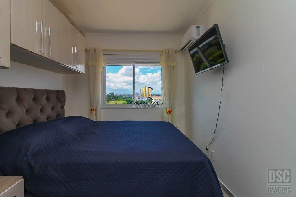 Apartamento para Venda - 65m², 3 dormitórios, sendo 1 suites, 1 vaga - Humaitá