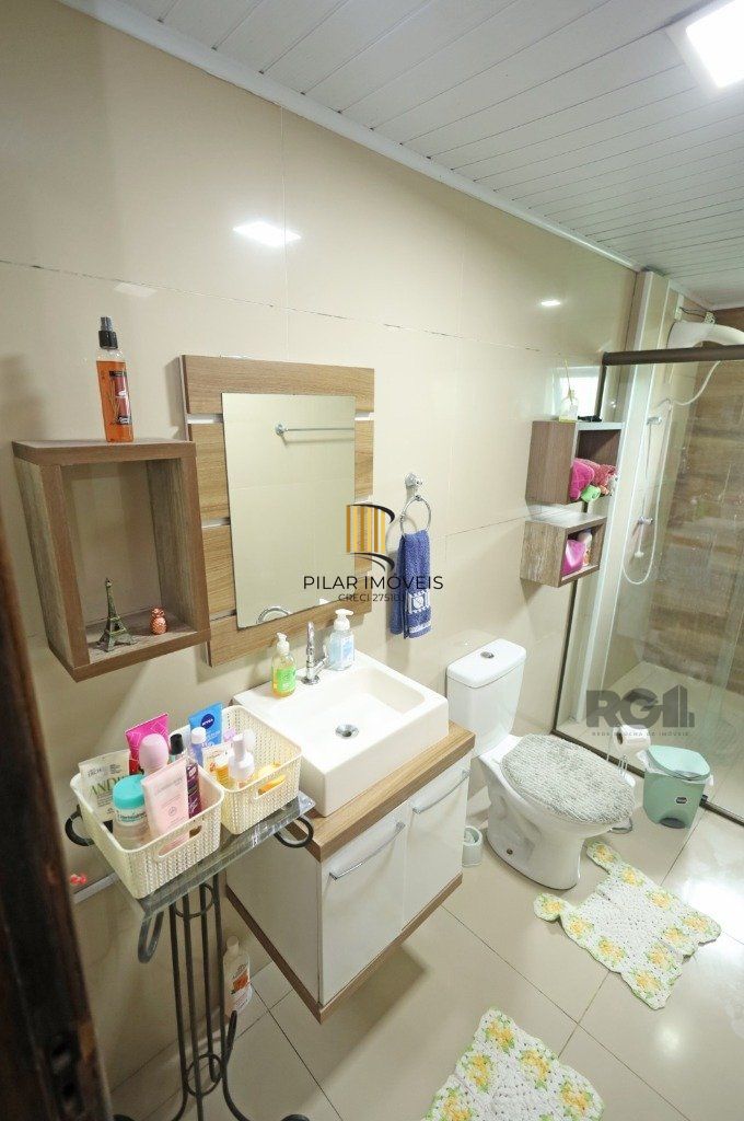 Excelente casa de 65m², toda reformada,  com 2 dormitórios