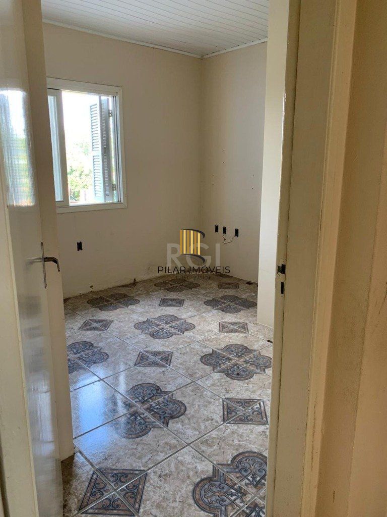 Casa Condominio para Venda - 120m², 3 dormitórios, sendo 1 suites, 1 vaga - Taruma