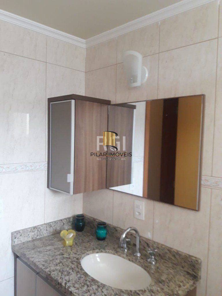 Sobrado para Venda - 245m², 4 dormitórios, sendo 1 suites, 3 vagas - Jardim Itu