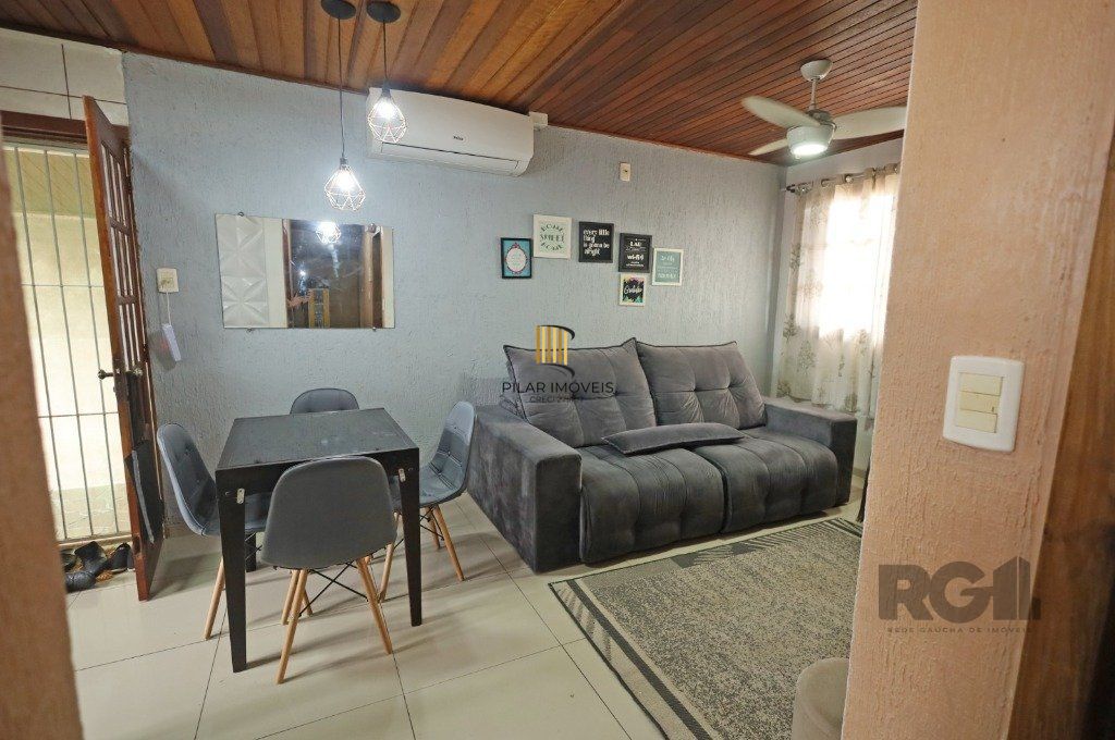 Excelente casa de 65m², toda reformada,  com 2 dormitórios