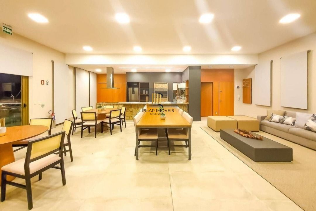 Casa de Condomínio 3 dormitórios no bairro Centro