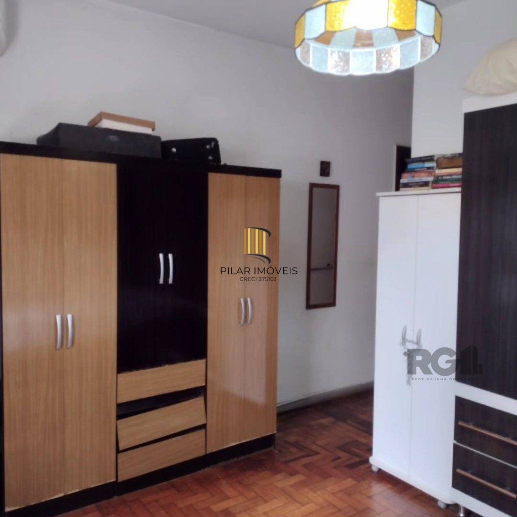 Apartamento no bairro Auxiliadora de 2 dormitórios ( 1 suíte)