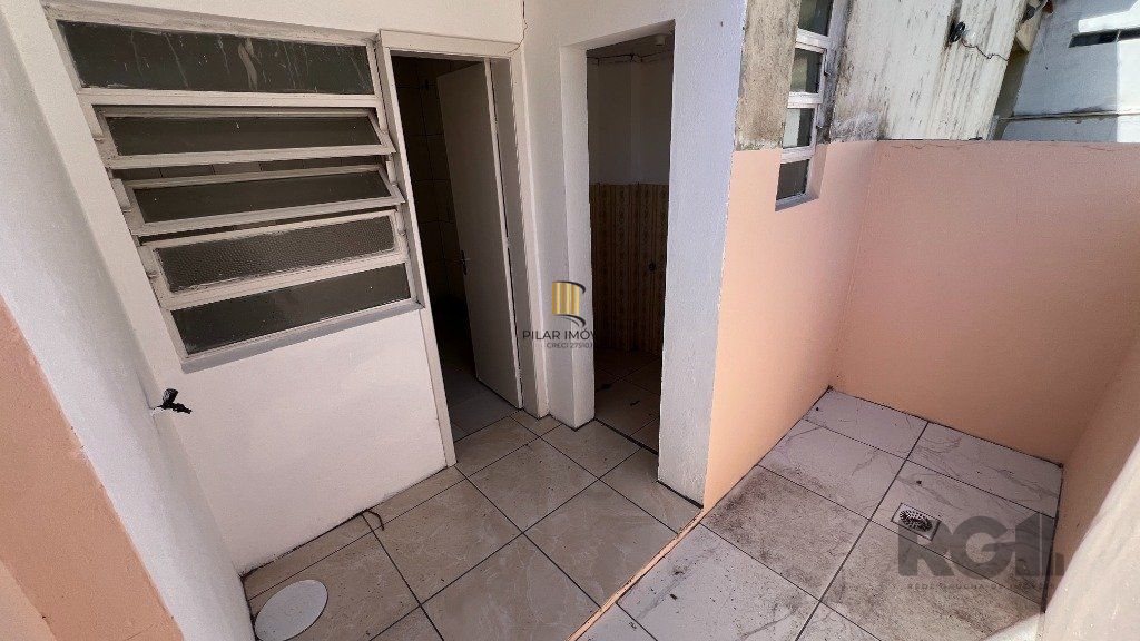 Apartamento 2 dormitórios no bairro Tristeza
