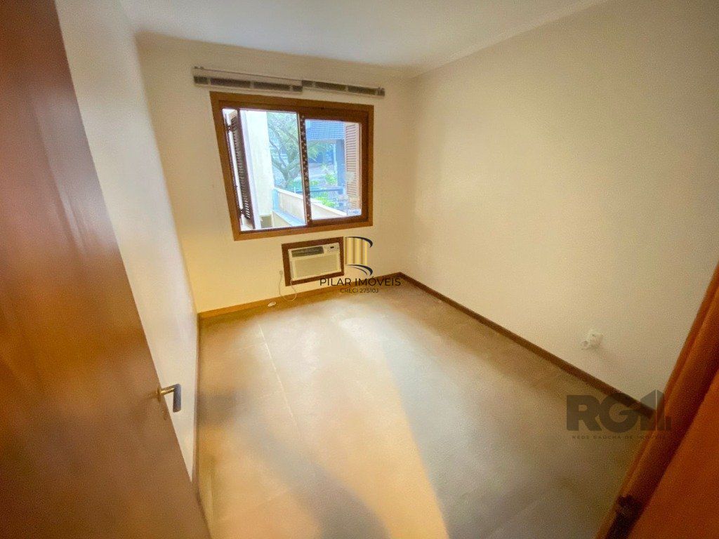 Amplo apartamento de 2 dormitórios no Petrópolis