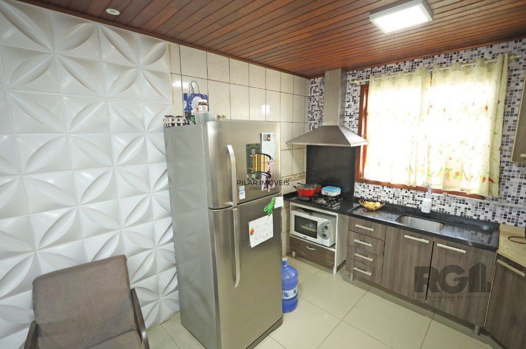 Excelente casa de 65m², toda reformada,  com 2 dormitórios