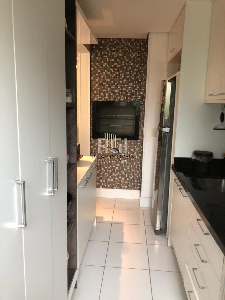 PORTEIRA FECHADA Apartamento 3 quartos, sendo 1 suíte e 1 vaga.  Infra completa