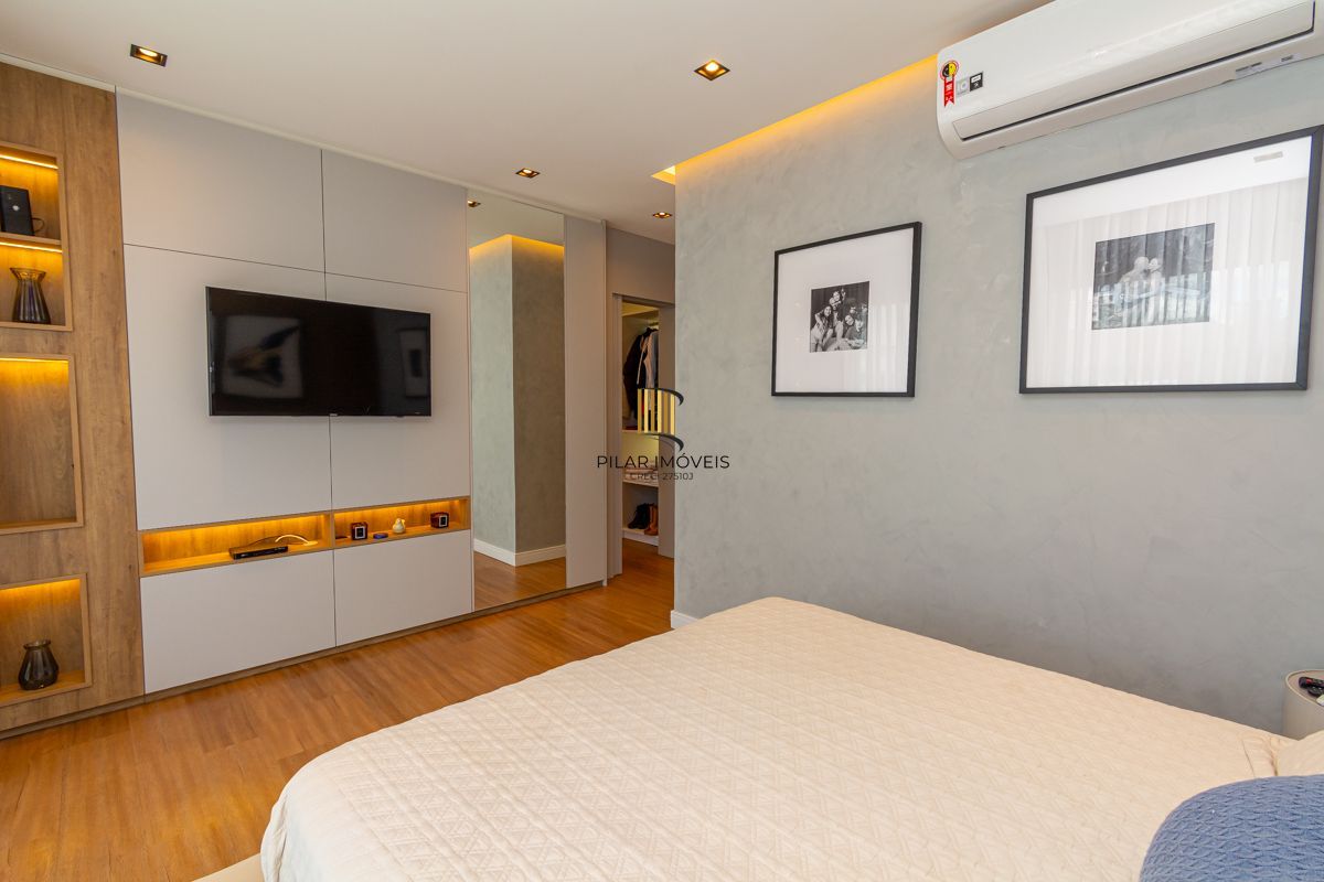 Casa de alto padrão no condomínio Vale dos Lírios