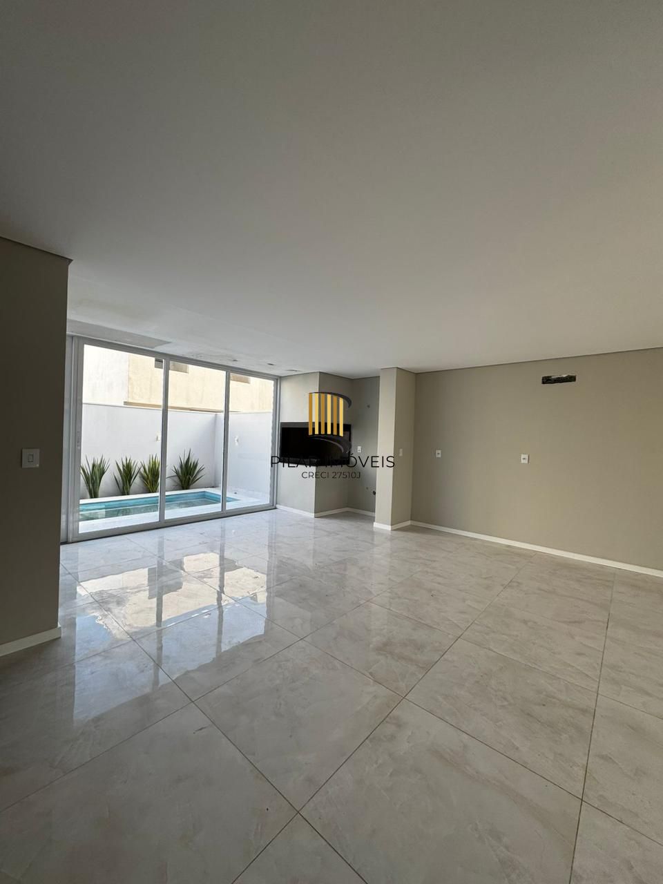 Casa em condomínio fechado - Vale das Cerejeiras