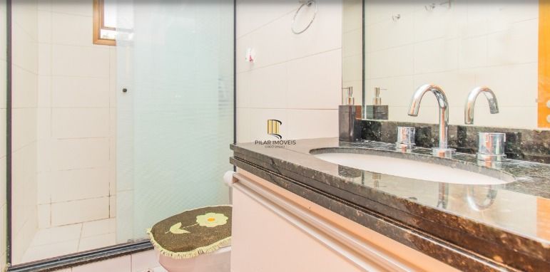 Excelente apartamento de 2 Dormitórios com 2 vagas a 50mts do Bourbon Country