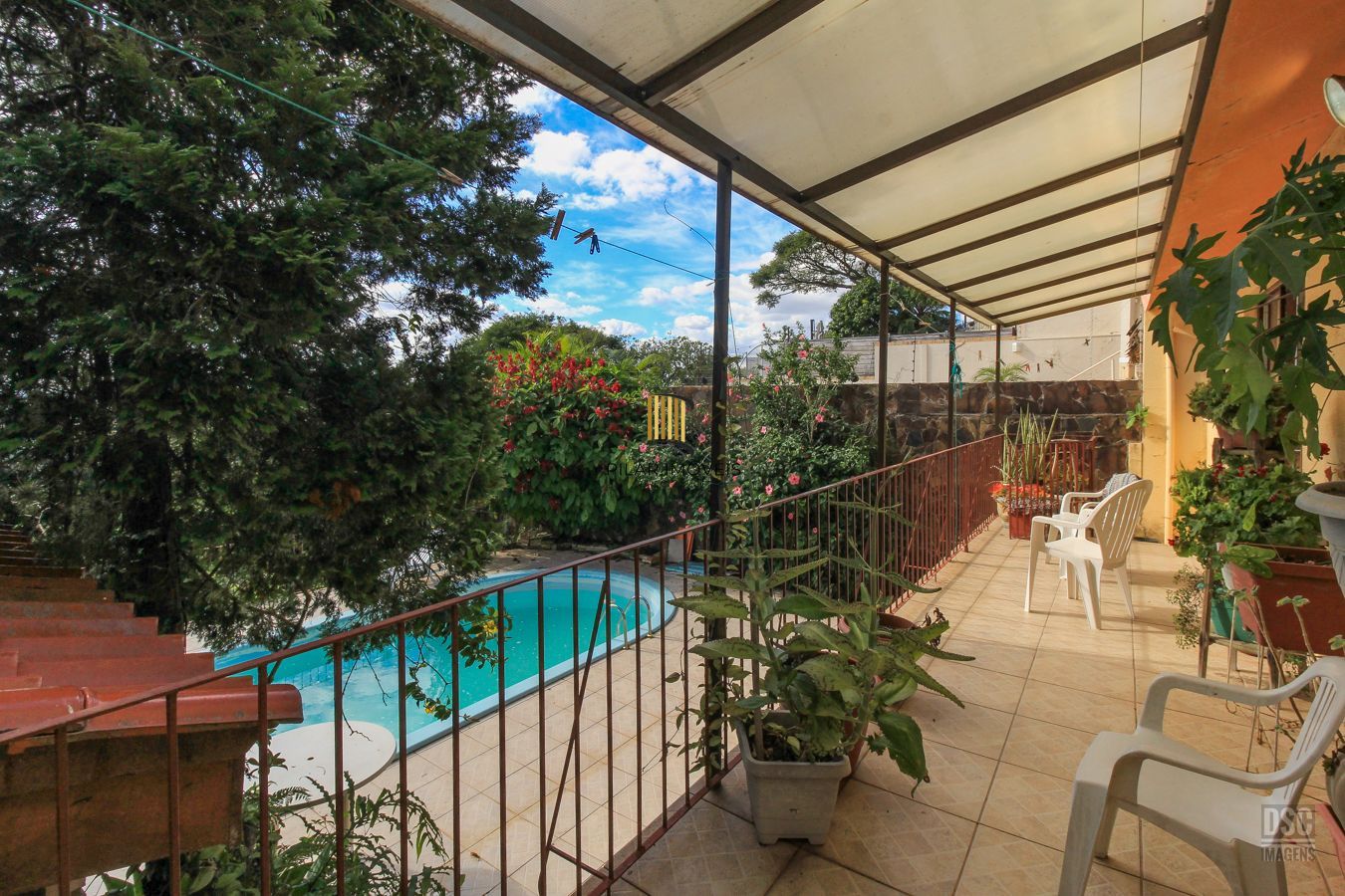Casa 5 dormitórios no bairro Sétimo Céu