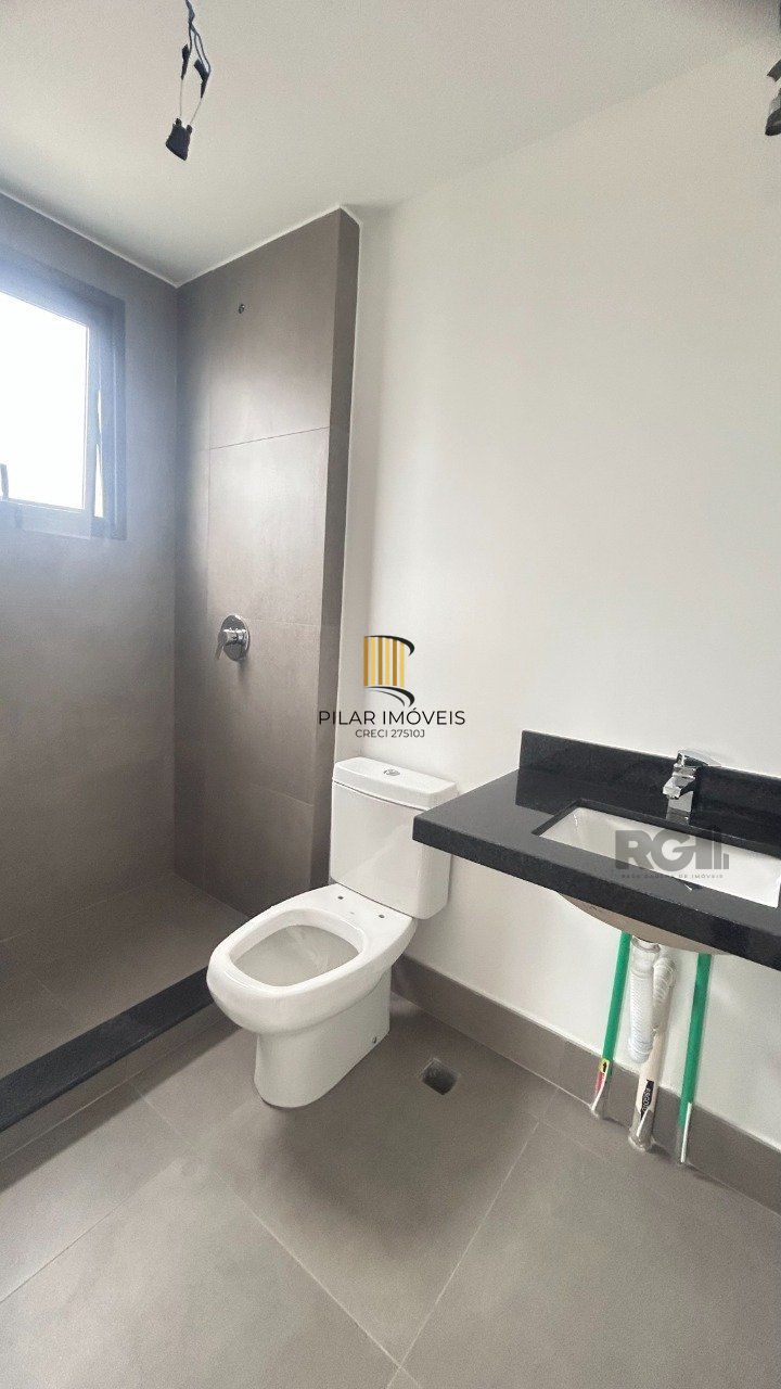 Apartamento 2 dormitórios no bairro Farroupilha