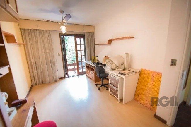 Casa 4 dormitórios no bairro Rio Branco