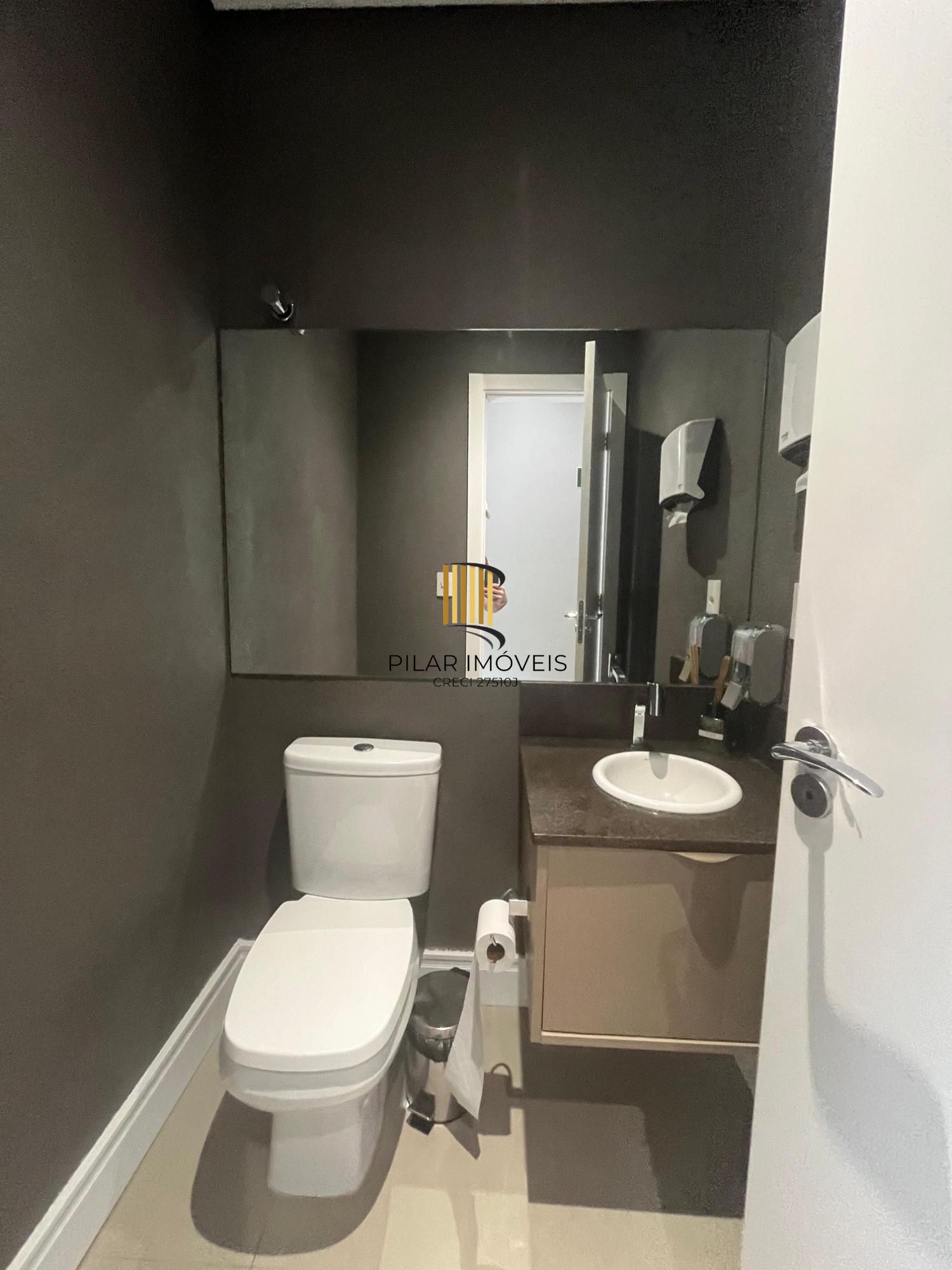 Apartamento 2 dormitórios no bairro Santo Antônio