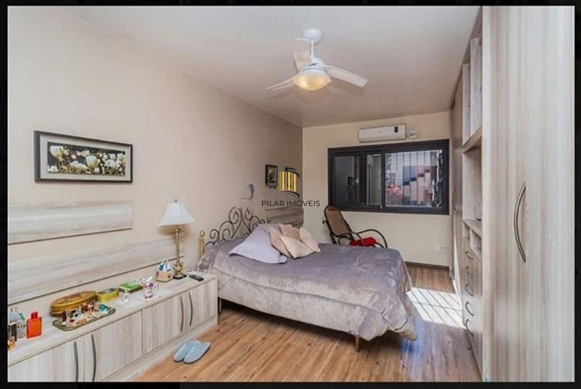 Casa 3 dormitórios no bairro Espírito Santo