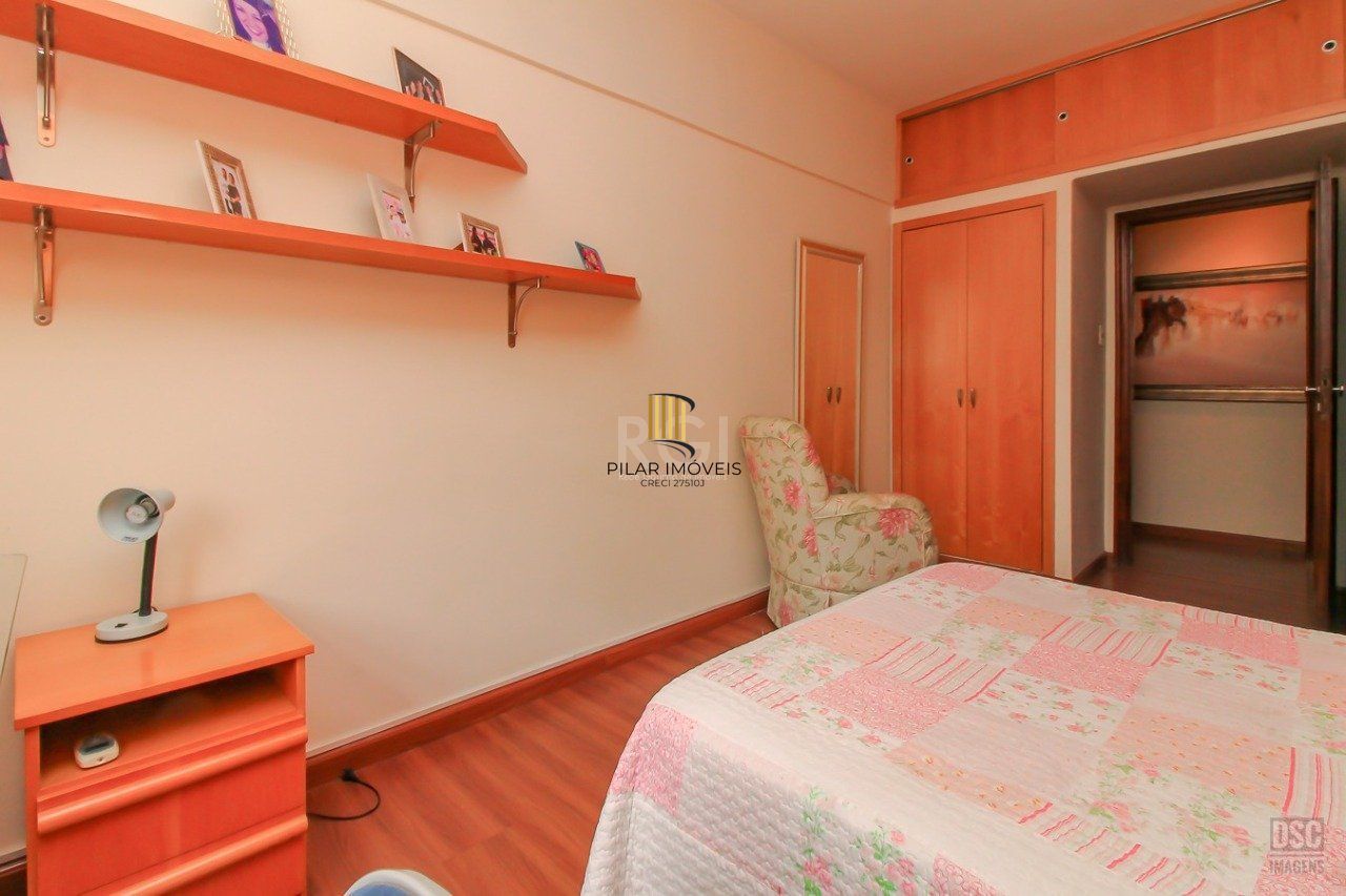 Apartamento para Venda - 144.13m², 3 dormitórios, 1 vaga - Centro Histórico