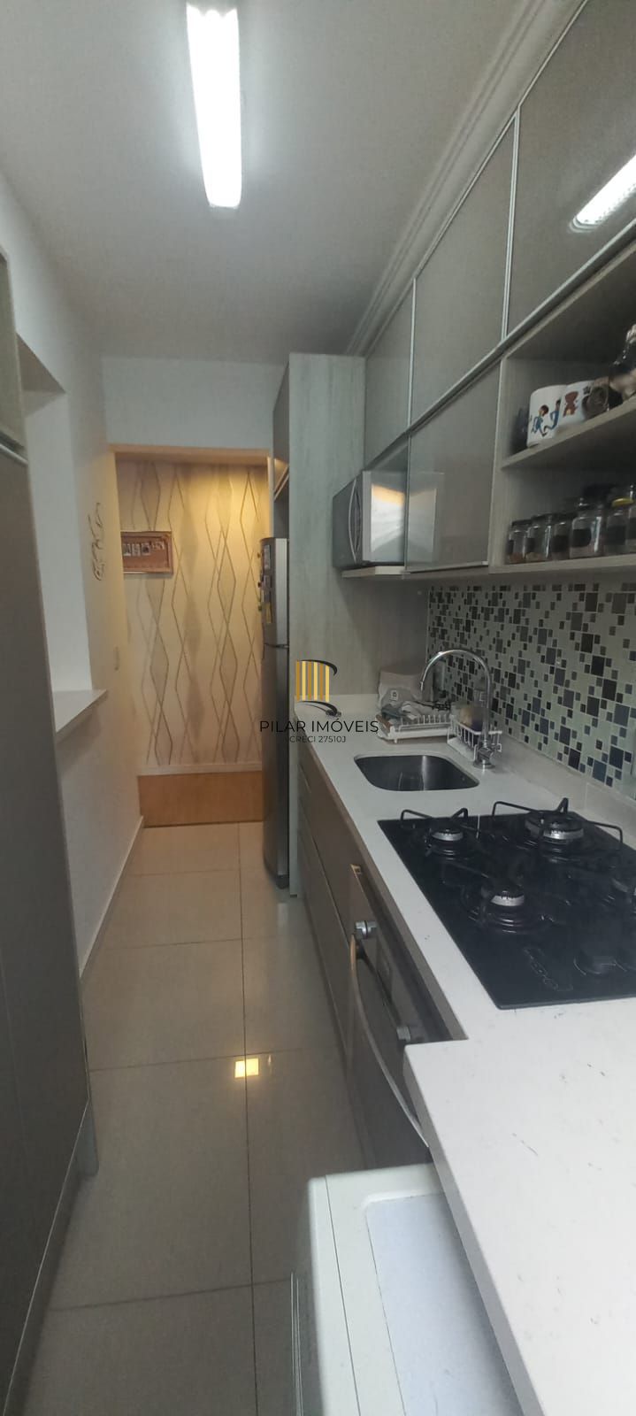 Apartamento dois dormitórios térreo no bairro Glória
