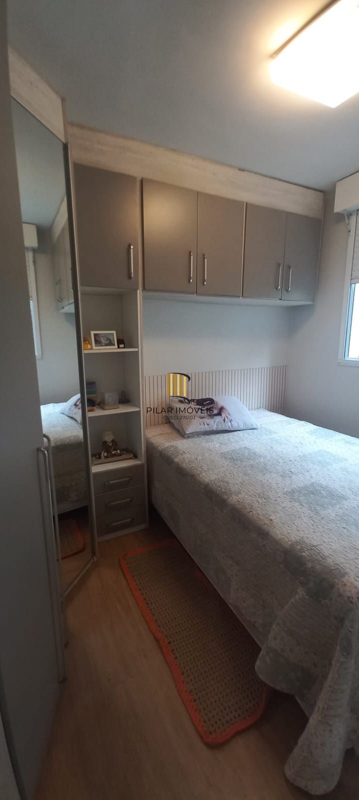 Apartamento dois dormitórios térreo no bairro Glória