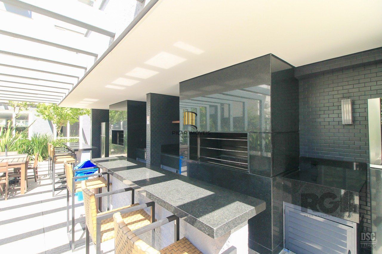 Apartamento 2 dormitórios no bairro São Sebastião