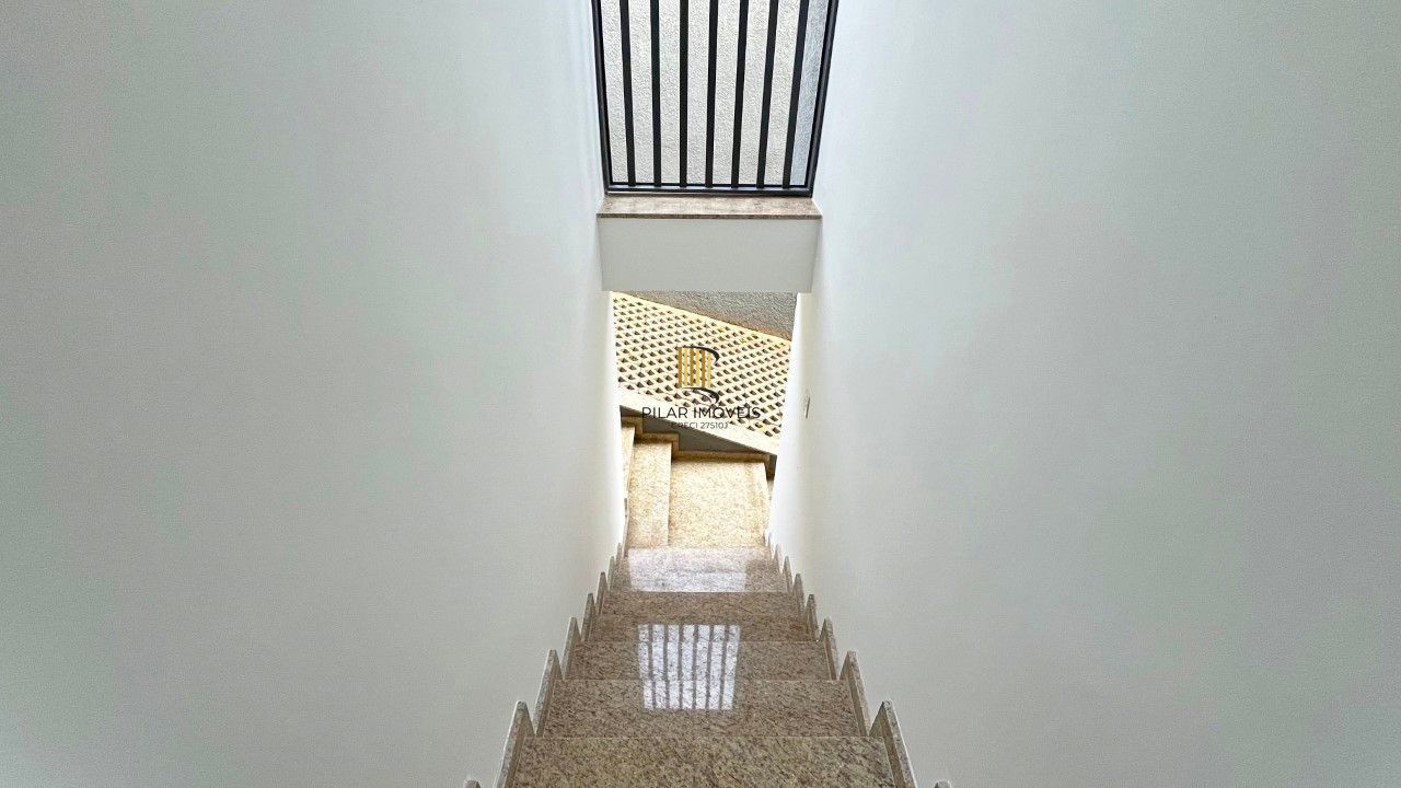 Casa de Condomínio 3 dormitórios no bairro Tristeza
