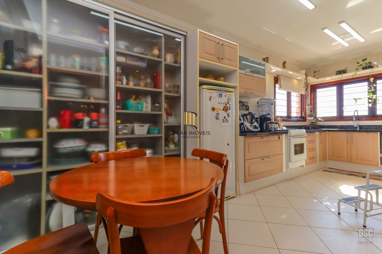 Casa 3 dormitórios no bairro Teresópolis