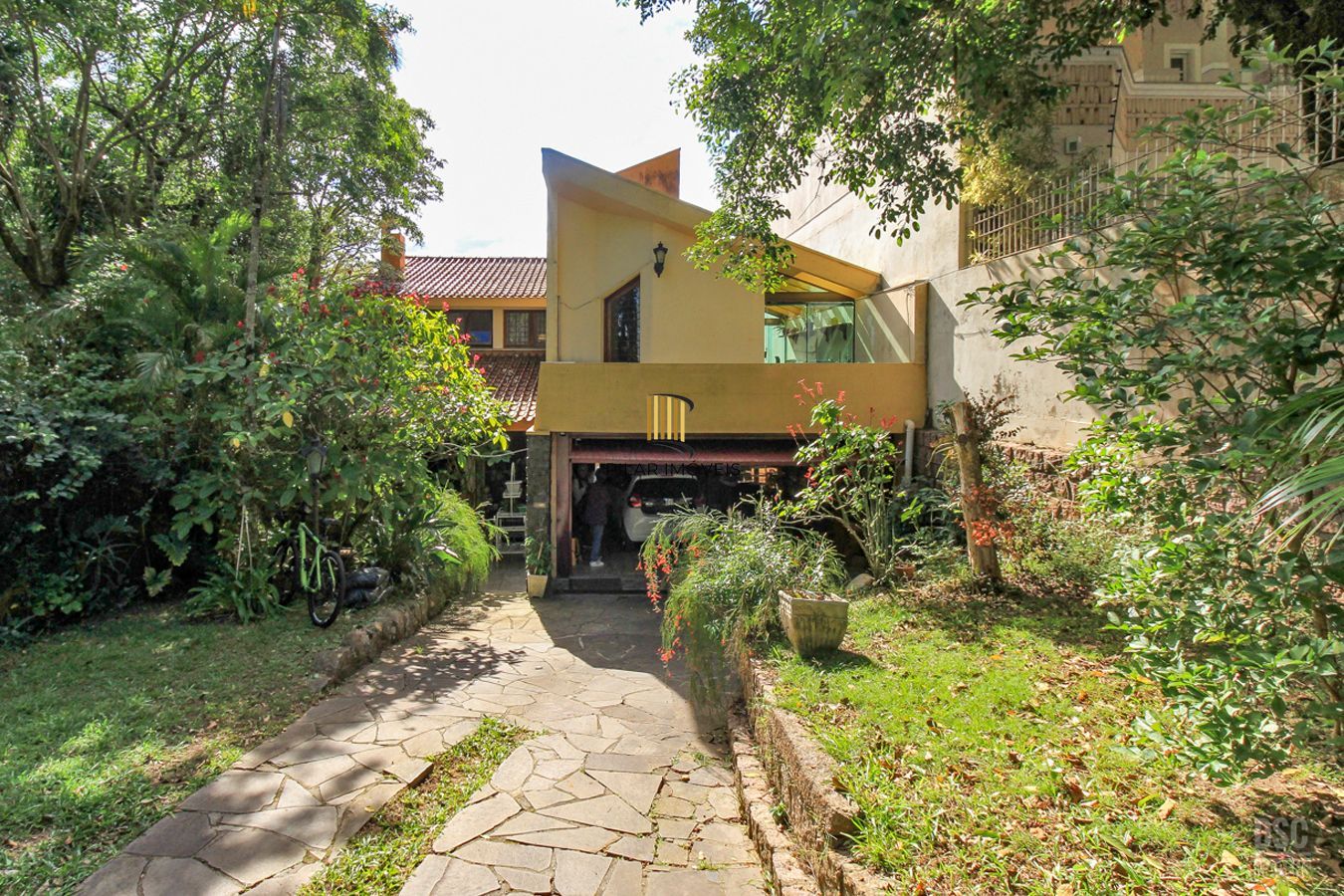 Casa 5 dormitórios no bairro Sétimo Céu