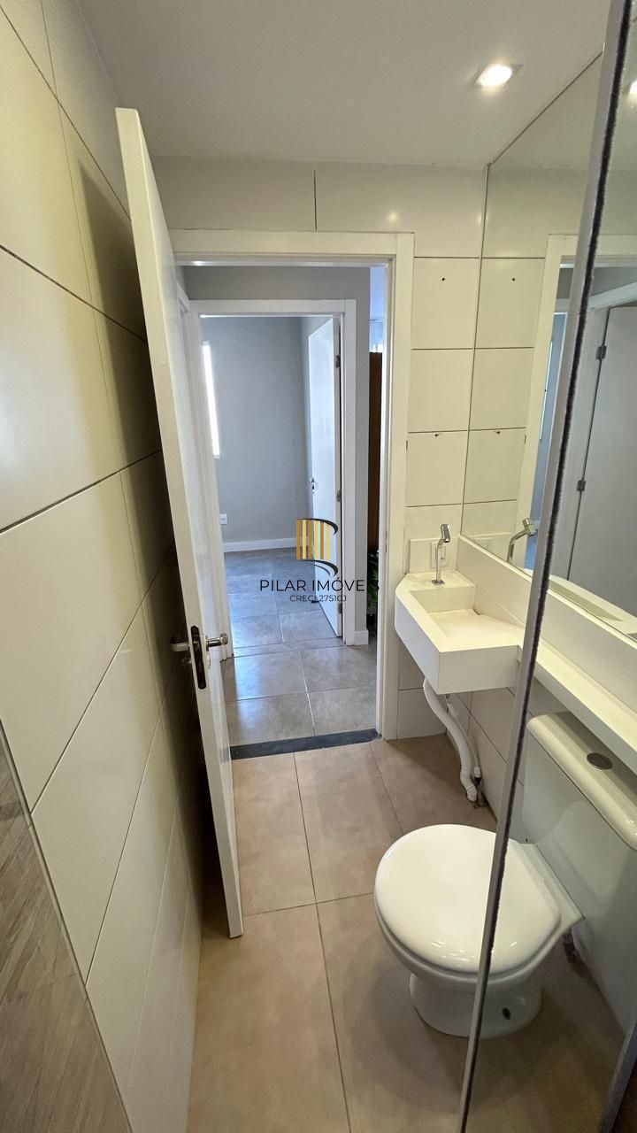 Apartamento térreo com 2 dormitórios e vaga na Hípica