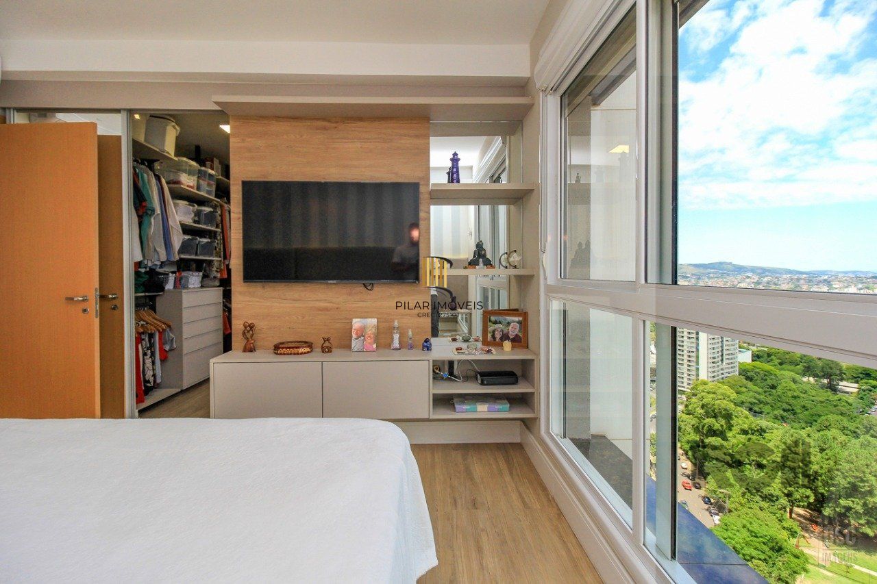 Apartamento 3 dormitórios no bairro Petrópolis