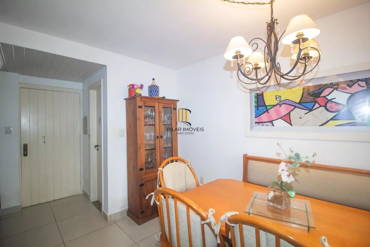 Casa de Condomínio 2 dormitórios no bairro Guarujá