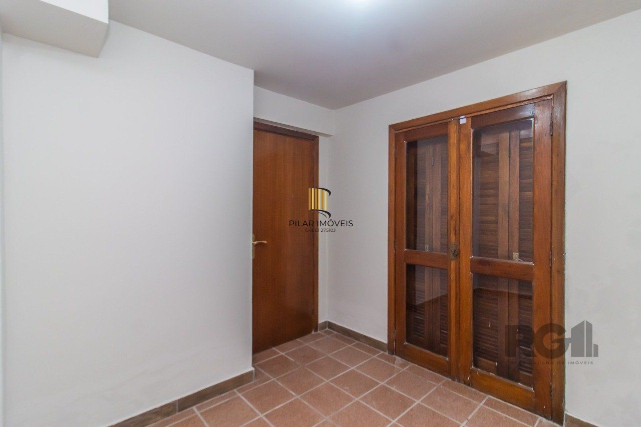 Casa de Condomínio 3 dormitórios no bairro Menino Deus