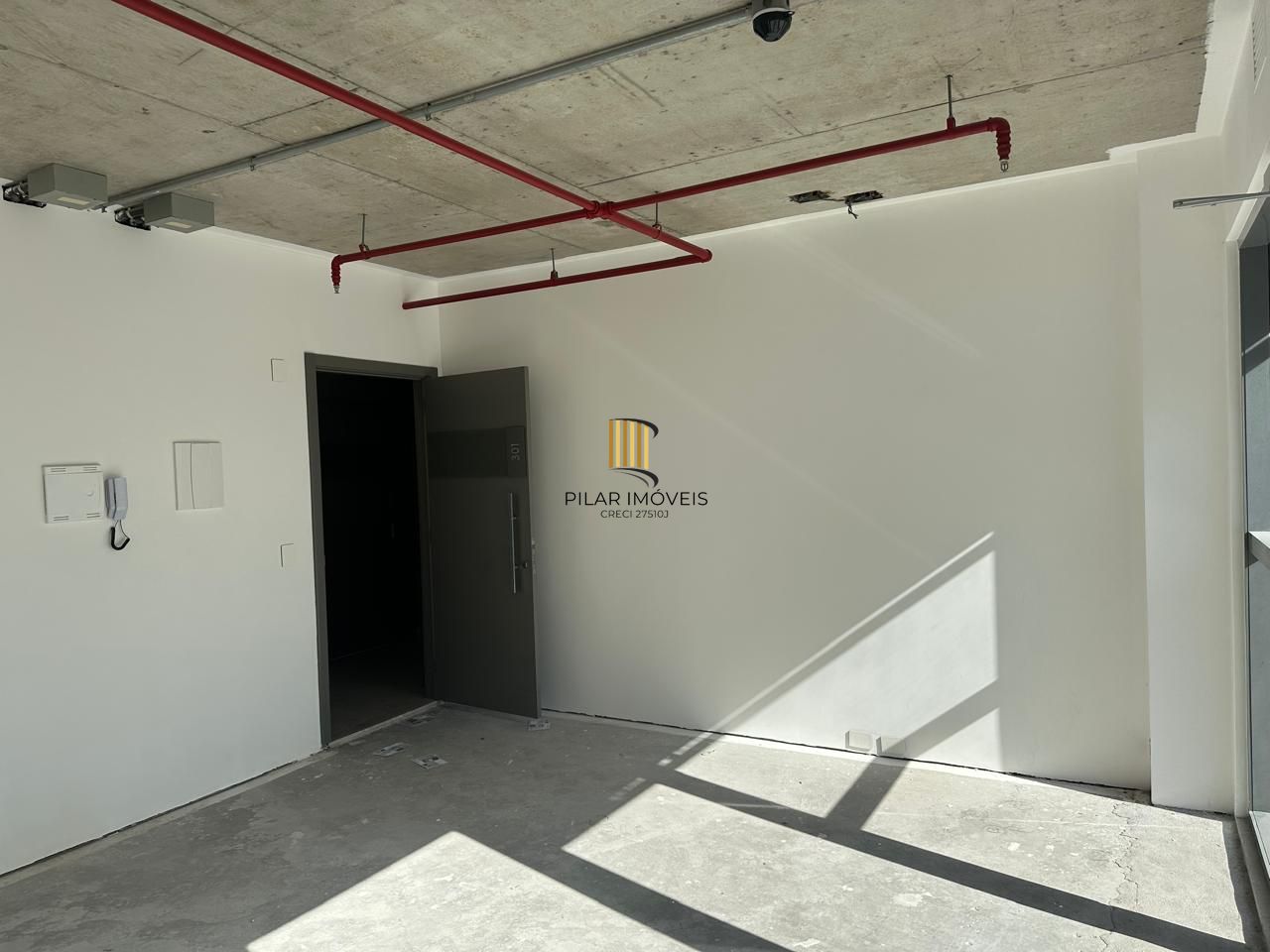 Sala Comercial 1 dormitório no bairro São Sebastião