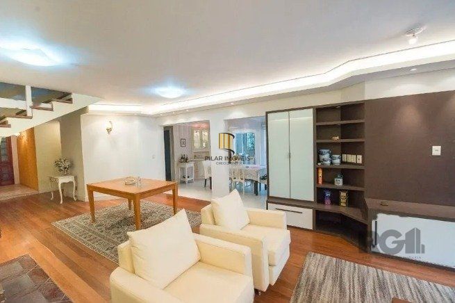 Casa 4 dormitórios no bairro Rio Branco