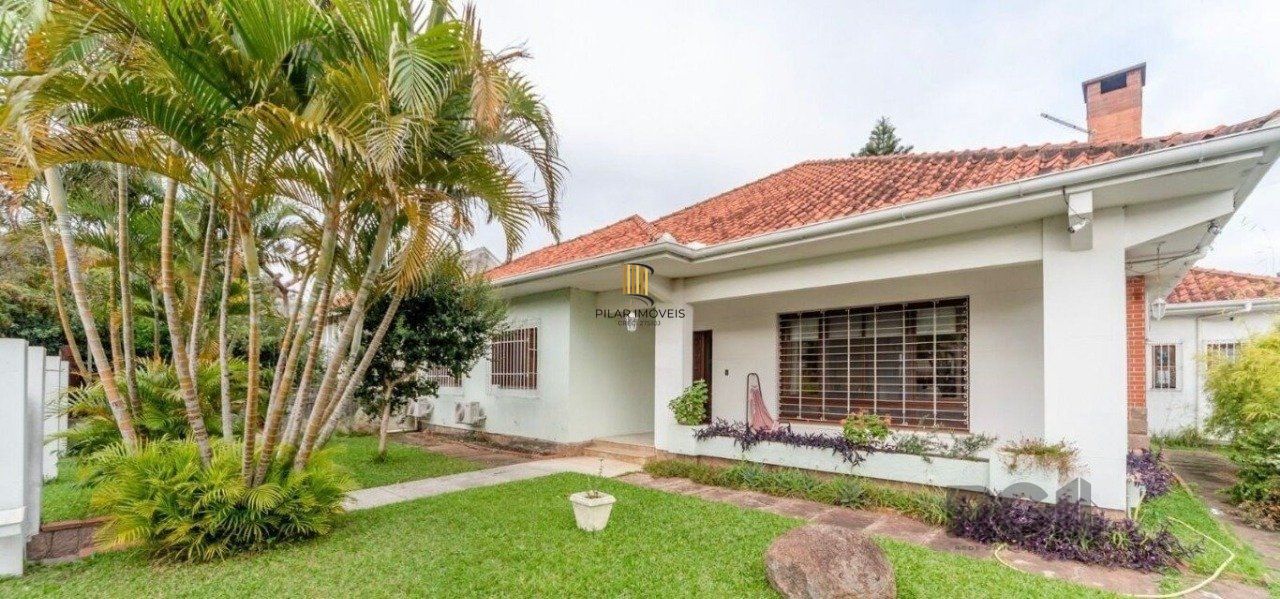 Casa 3 dormitórios no bairro Tristeza - Pilar Imóveis