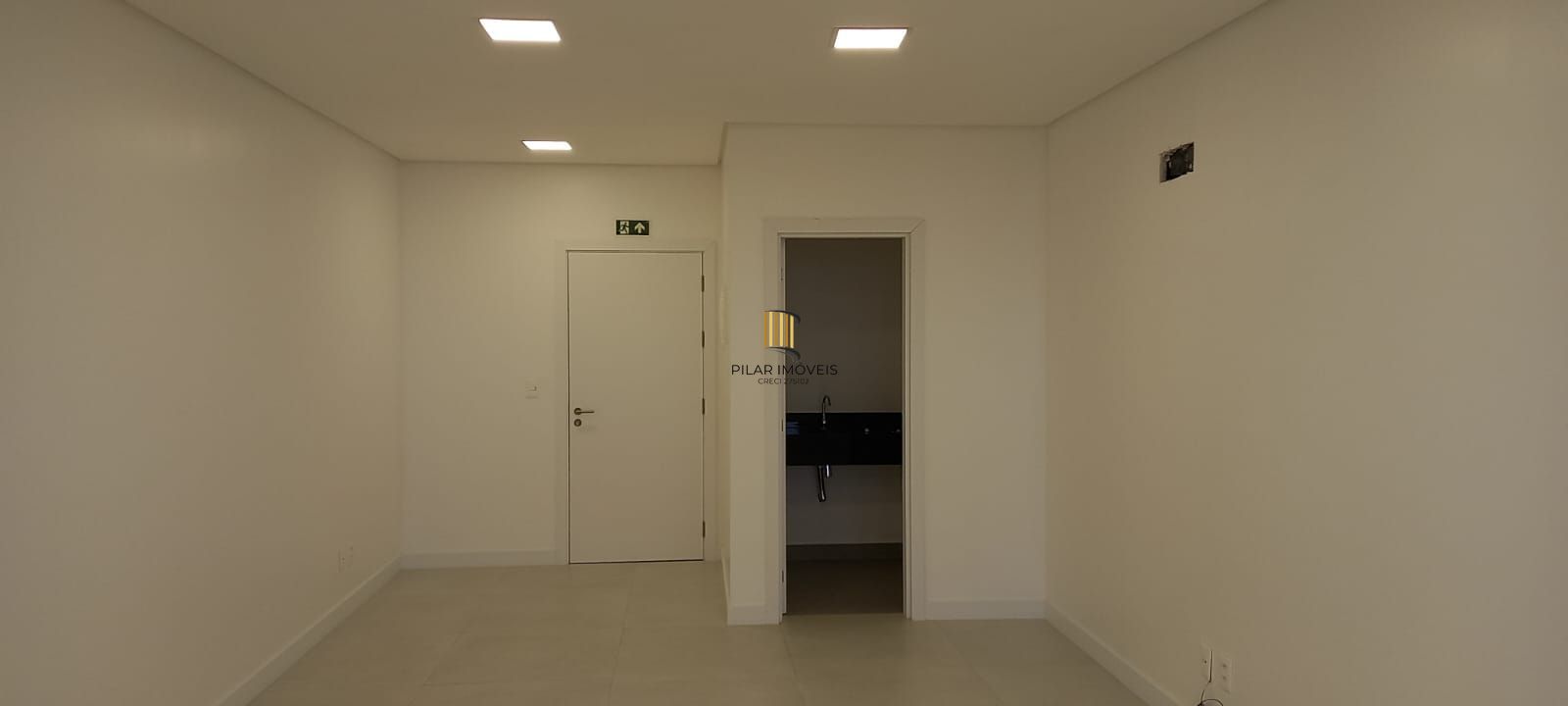 Conjunto Comercial 1 dormitório no bairro Maristela